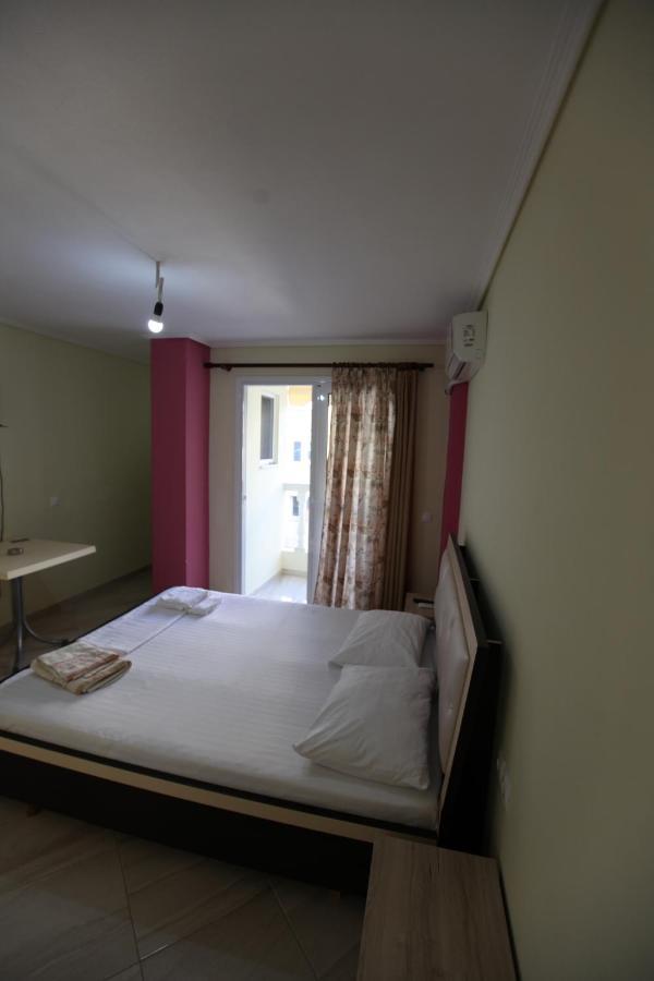 Angjelo Apartments Saranda Extérieur photo