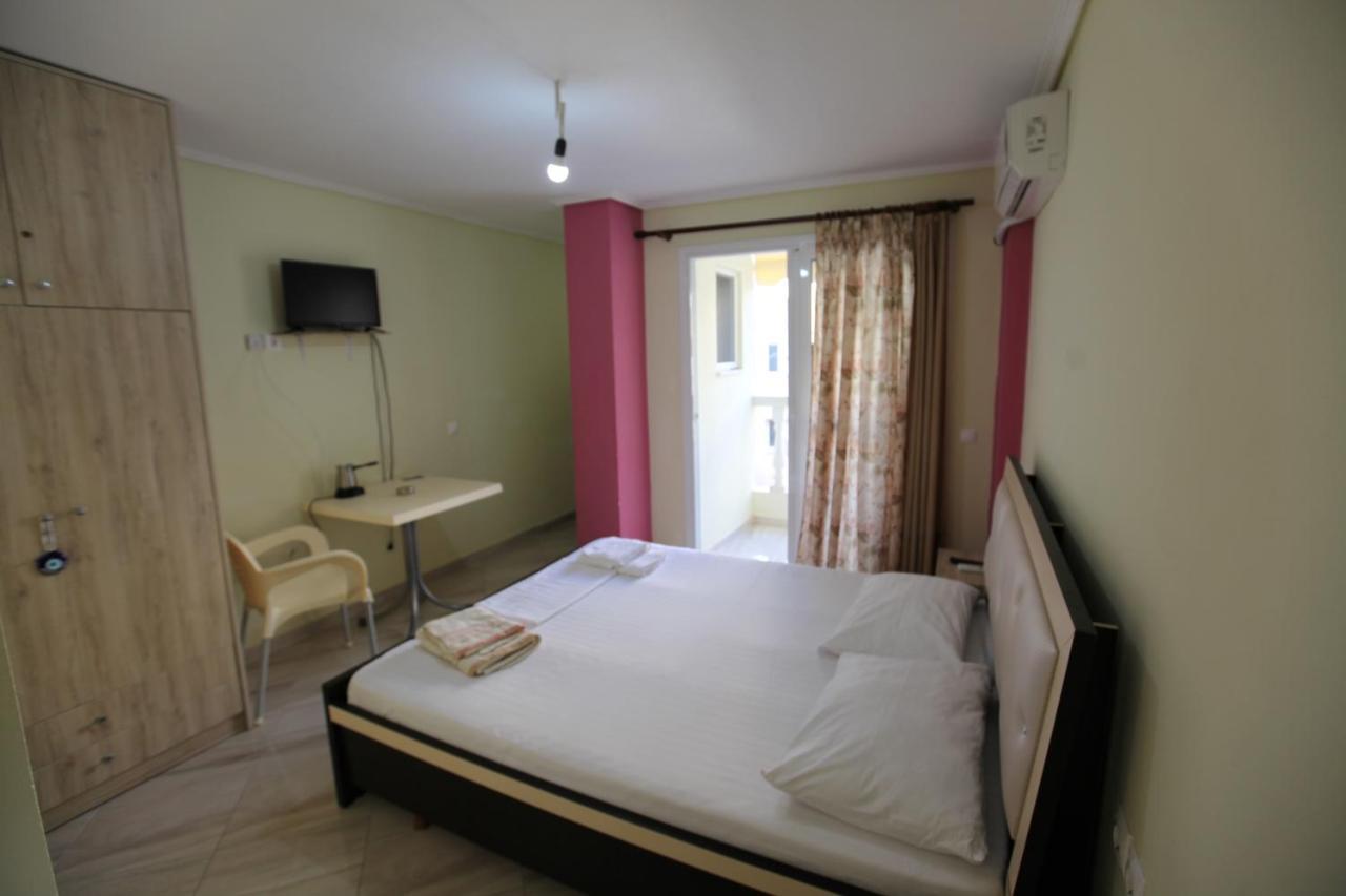 Angjelo Apartments Saranda Extérieur photo
