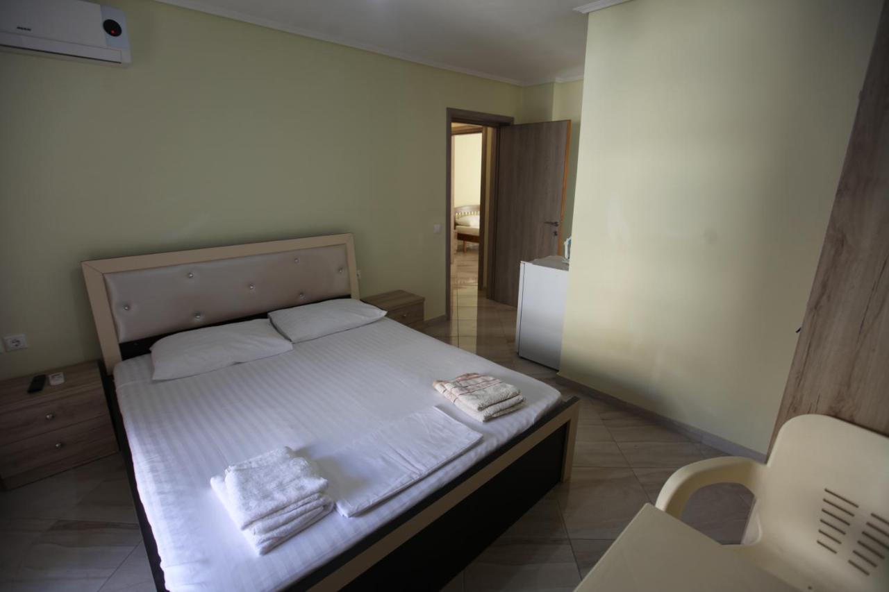 Angjelo Apartments Saranda Extérieur photo