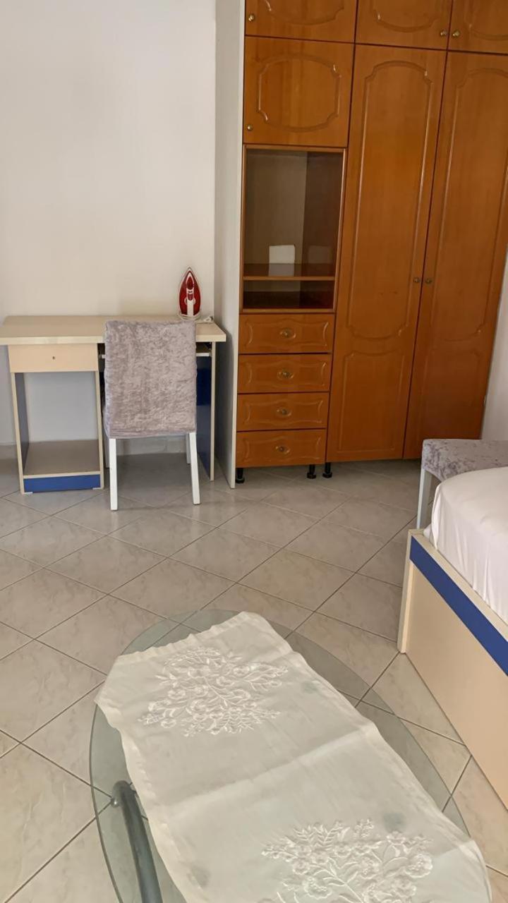 Angjelo Apartments Saranda Extérieur photo