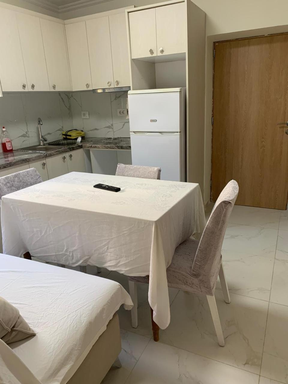 Angjelo Apartments Saranda Chambre photo